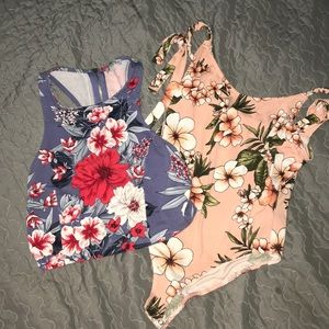 I’m selling a bundle of  2 floral designed shirts